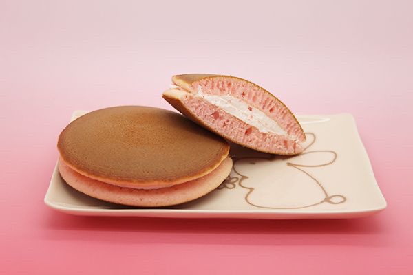 1 Pc. Dorayaki (Strawberry, Custard or chocolate )